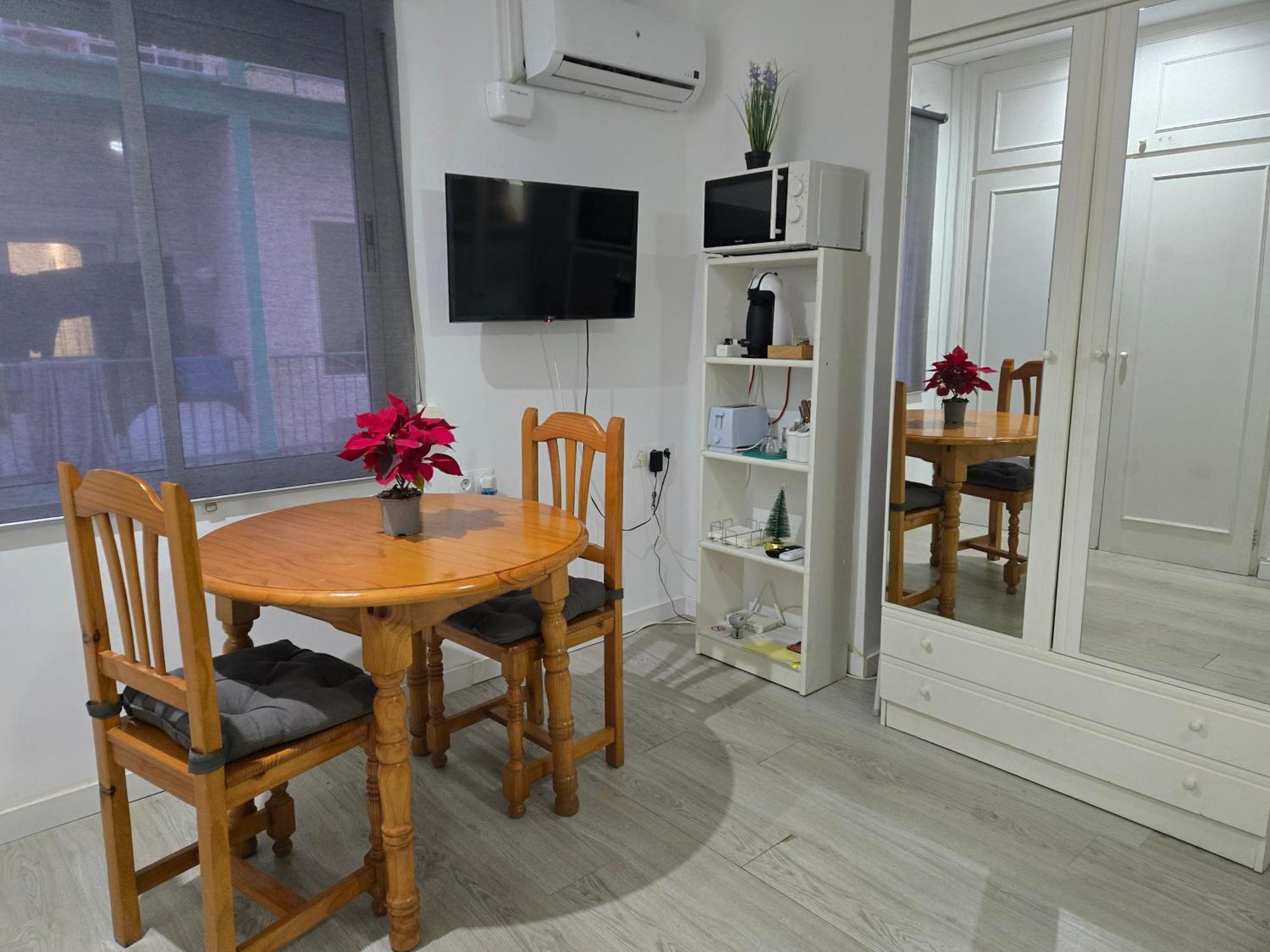 Estudio En Torremolinos, Plaza De Andalucia Екстериор снимка